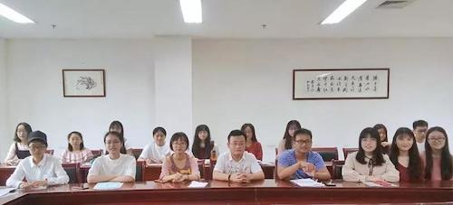 对话文学与时代